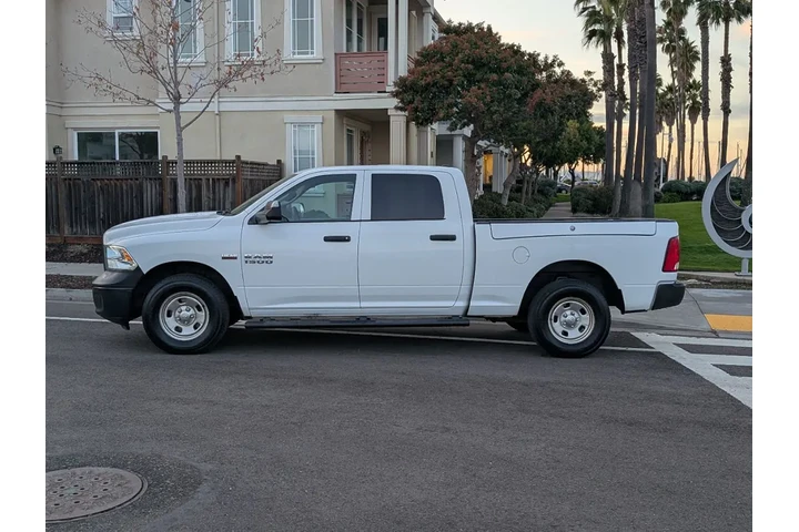 $17988 : 2017 1500 Tradesman image 9