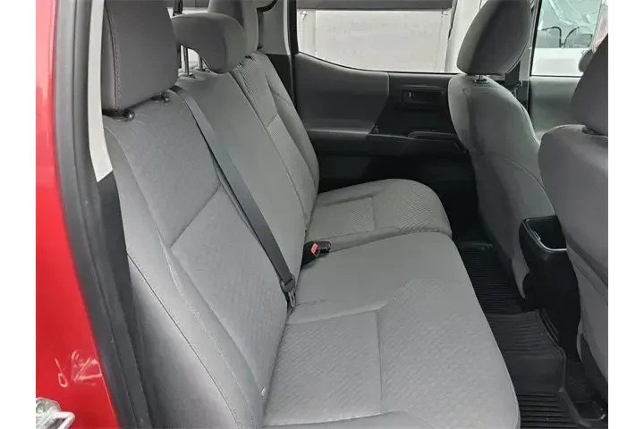 $27990 : Toyota Tacoma 2021 4x2 SR 4d image 9