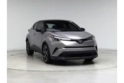 Toyota C-HR 2019 XLE 4dr Cro en Hialeah