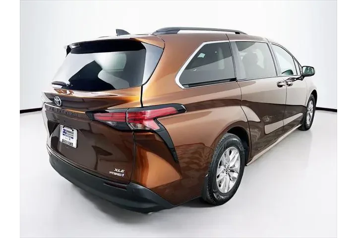 $37990 : Toyota Sienna 2022 AWD XLE 7 image 6