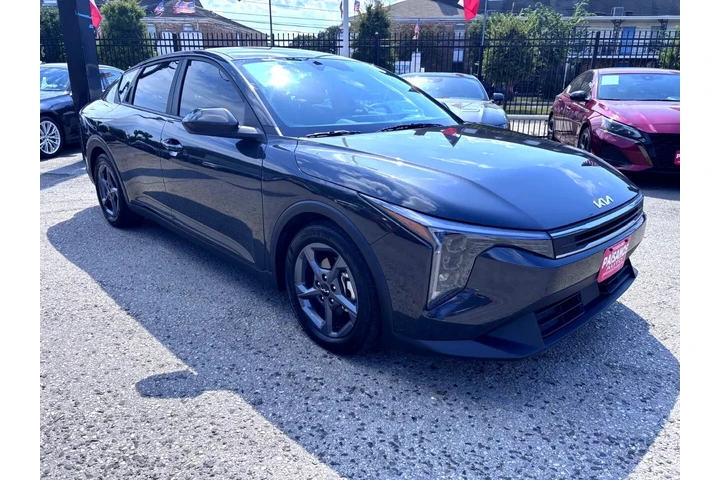 2025 K4 LXS image 2