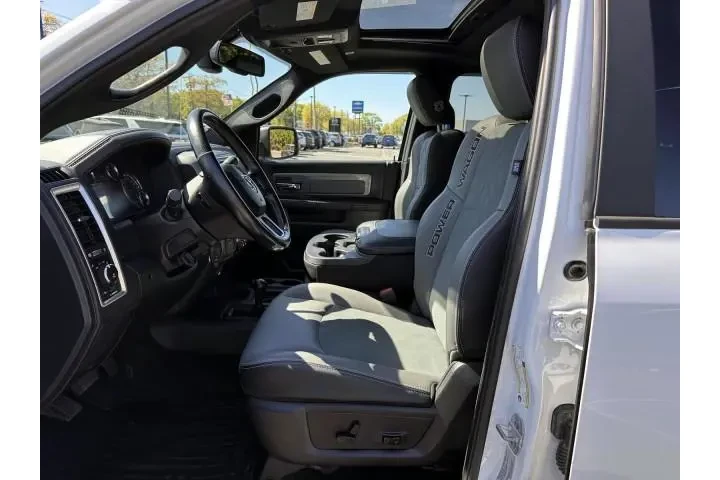 $33888 : Ram 2500 2017 4x4 Power Wago image 10