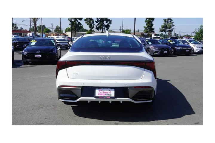 $25784 : 2025 K5 LXS image 7