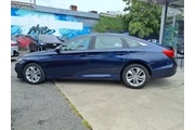 $17499 : Honda Accord 2020 LX 4dr Sed thumbnail
