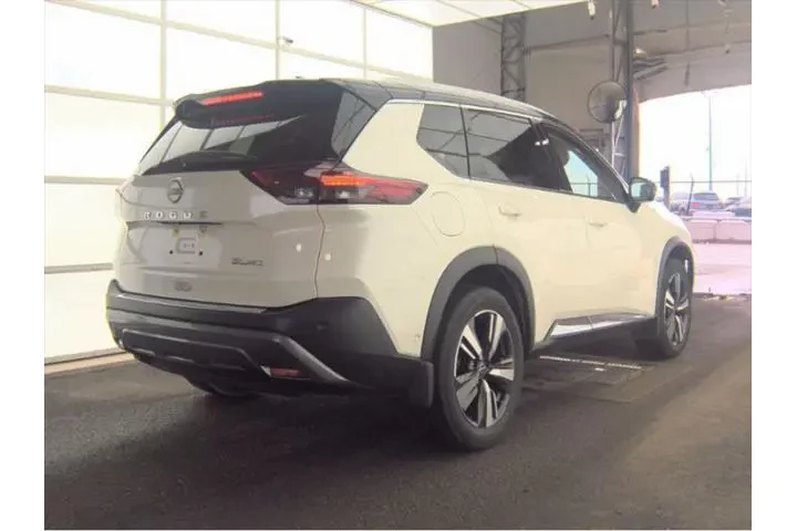 $23593 : Nissan Rogue 2023 AWD SL 4dr image 4