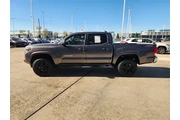 $21495 : Toyota Tacoma 2016 4x2 SR5 V thumbnail