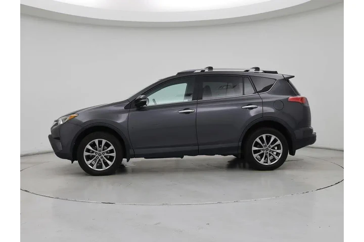 $25998 : Toyota RAV4 2017 AWD Limited image 3