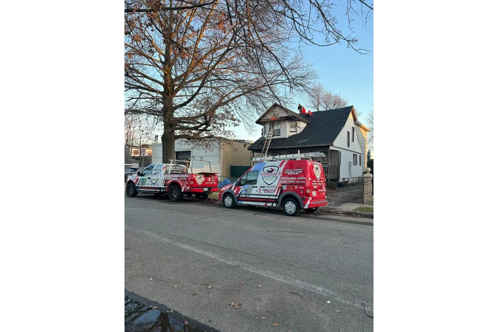 Mayancelas Jr Roofing LLC image 6