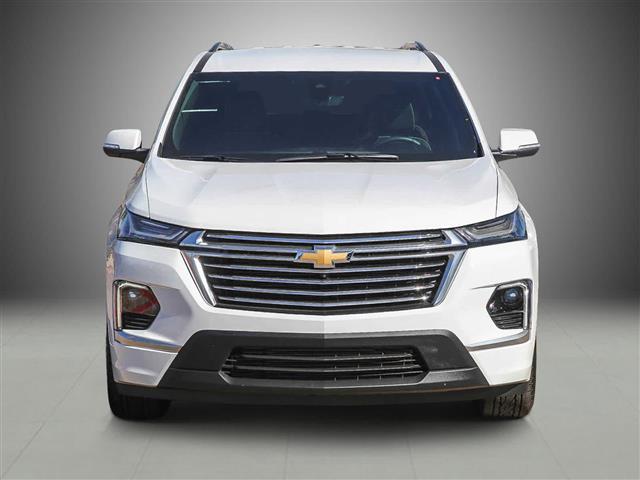 $42490 : Pre-Owned  Chevrolet Traverse image 2