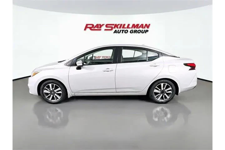 $17990 : Nissan Versa 2020 SV 4dr Sed image 4