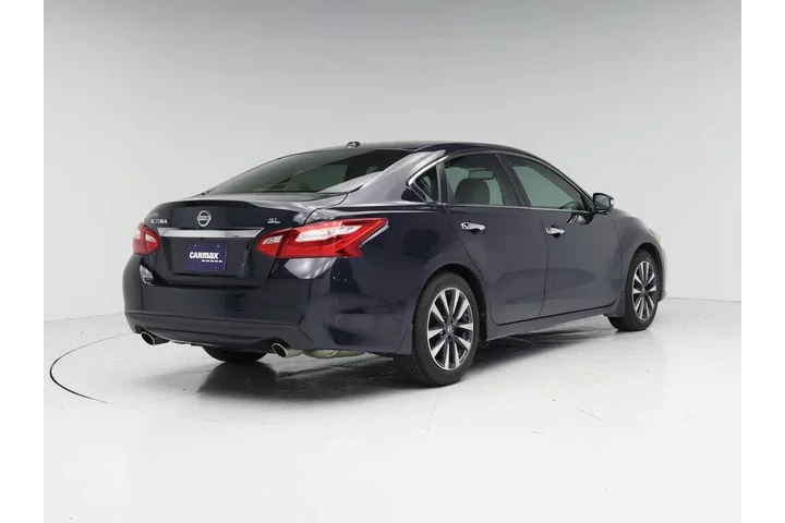 $18998 : Nissan Altima 2017 2.5 4dr S image 8