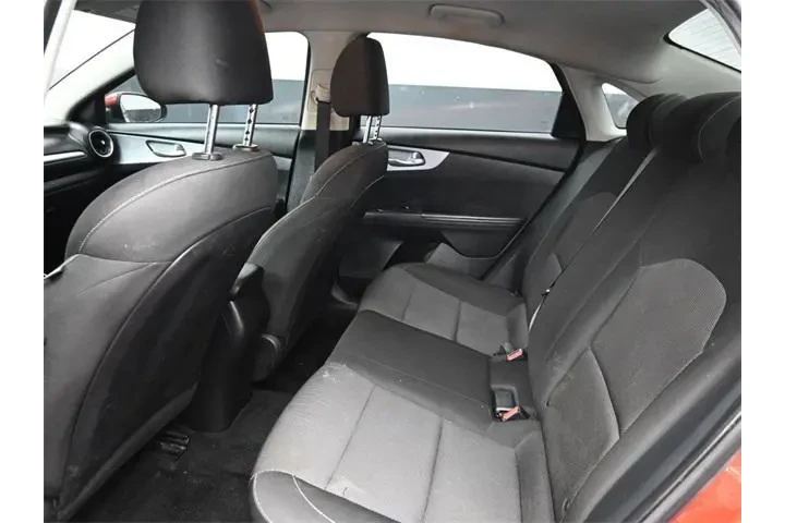 $16459 : Kia Forte 2023 LX 4dr Sedan image 10