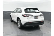 $20673 : Honda HR-V 2024 LX 4dr Cross thumbnail