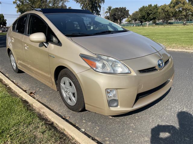 $10995 : 2010 Prius G Sedan IV quemacoc image 1