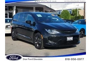 Chrysler Pacifica 2018 Touri en Los Angeles