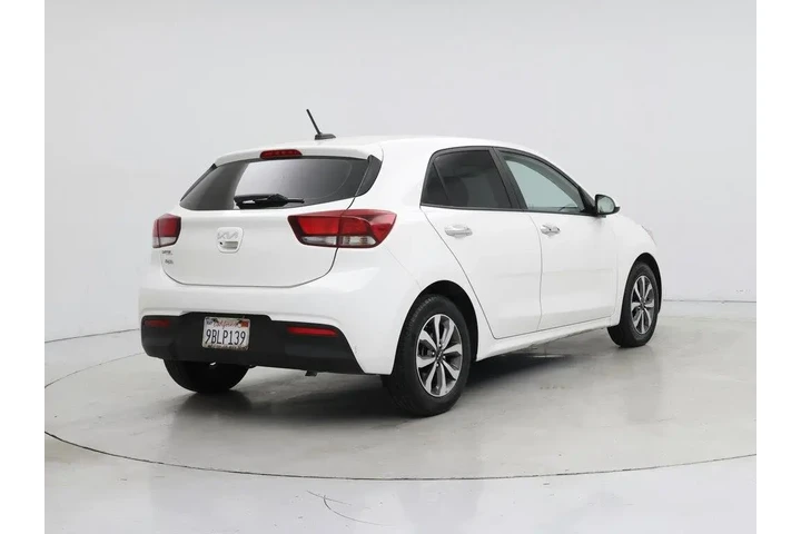 $12998 : Kia Rio 5-Door 2022 S 4dr Wa image 8