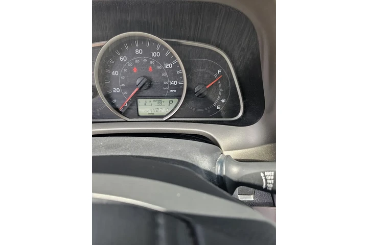 $8900 : 2015 Toyota RAV4 XLE image 6