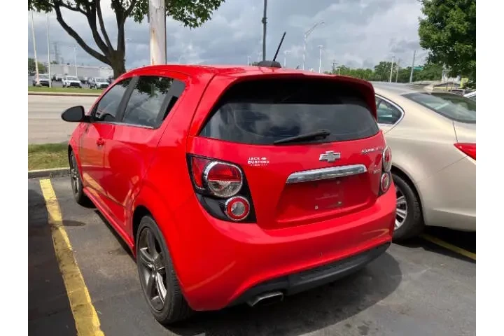 $6800 : 2016 Sonic RS Auto image 3