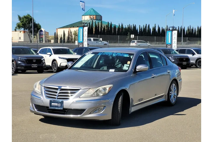 $8998 : Hyundai Genesis 2012 4.6L V8 image 9