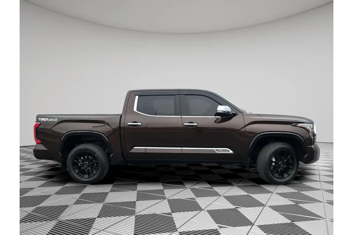 $48500 : 2023 Tundra 1794 Edition image 6