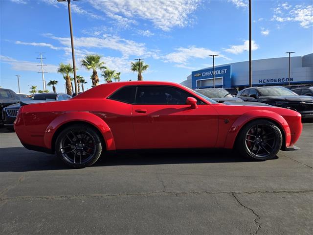 $59991 : Pre-Owned 2018 Challenger SRT image 7