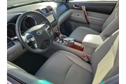 $16500 : Toyota Highlander 2012 AWD L thumbnail