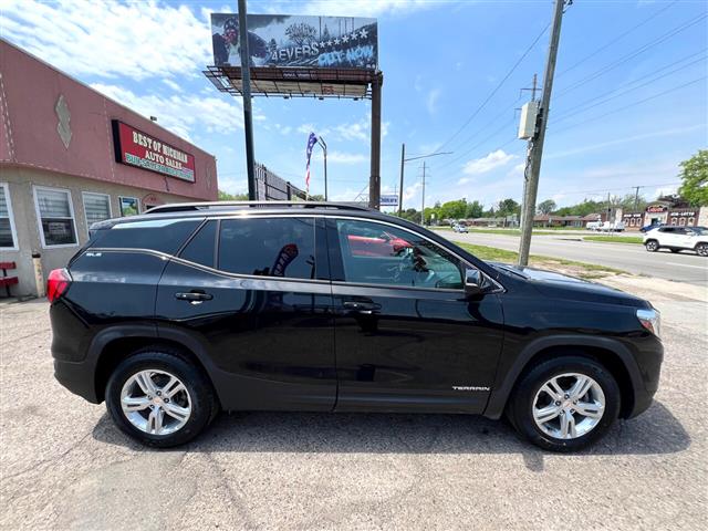 $12999 : 2018 GMC Terrain image 5