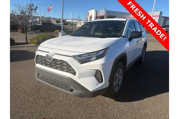$26874 : Toyota RAV4 2024 AWD LE 4dr image 1