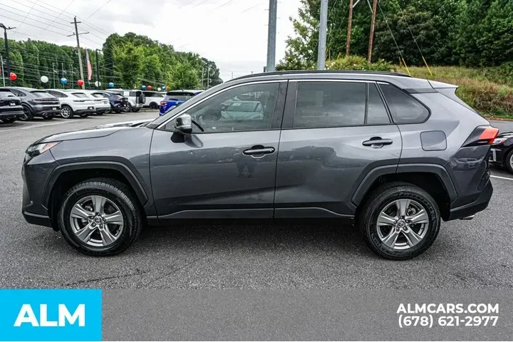 $25420 : Toyota RAV4 2023 XLE 4dr SUV image 7