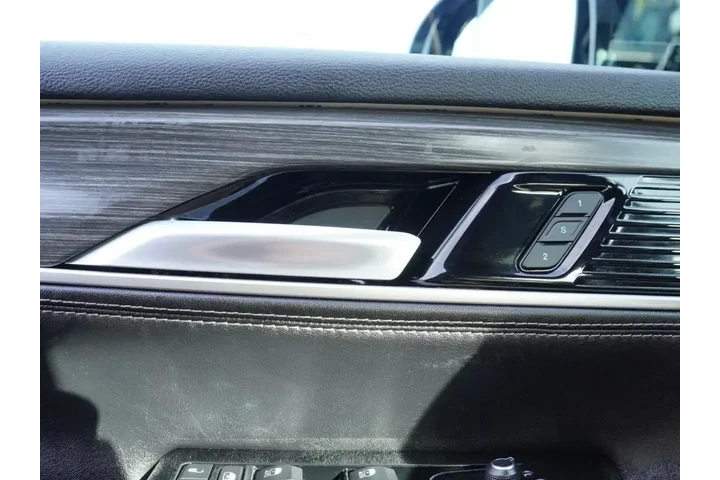 $39970 : Jeep Wagoneer 2024 4x4 Serie image 10