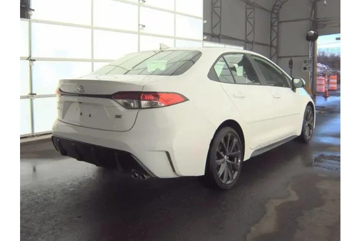 $23893 : Toyota Corolla 2025 SE 4dr S image 5