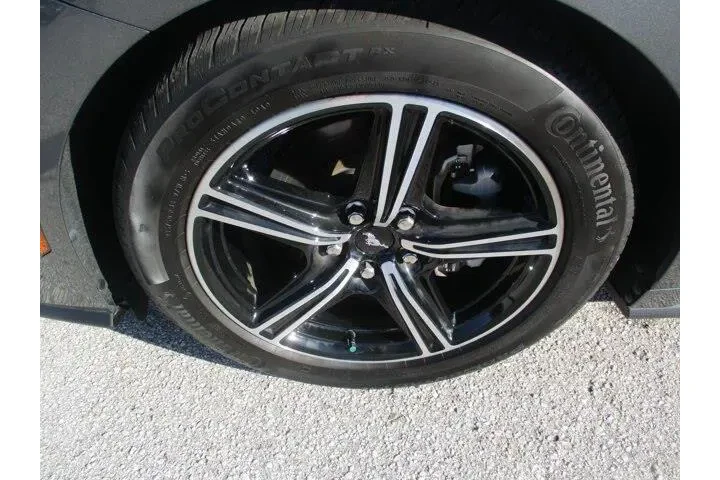 $29535 : Ford Mustang 2024 EcoBoost P image 9