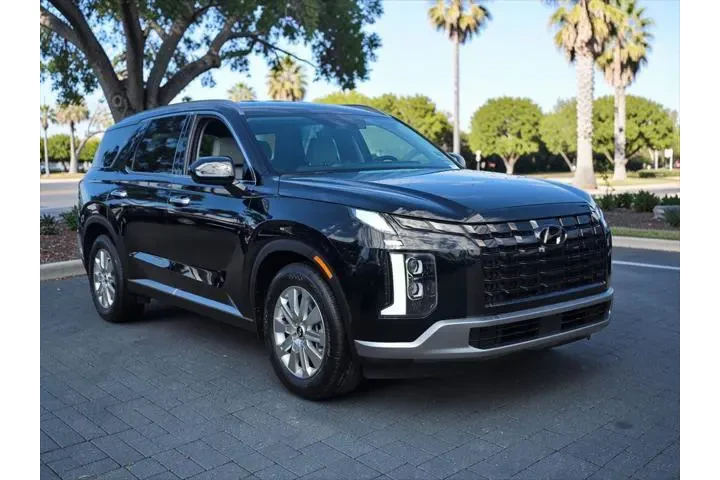 $31995 : Hyundai PALISADE 2023 AWD SE image 3