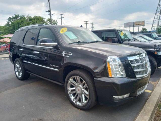 $12900 : 2013 Escalade Platinum Edition image 9