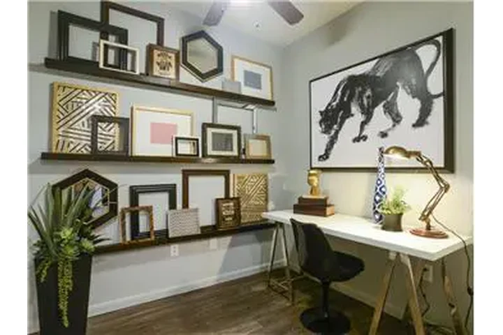 $1850 : Rental property with 1 bedro image 5