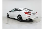 $25998 : Honda Accord 2022 Sport Spec thumbnail