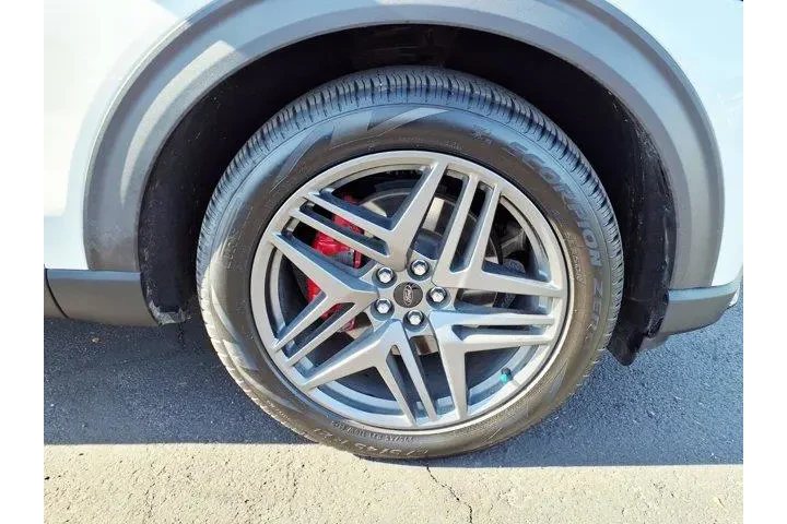 $39951 : Ford Explorer 2025 AWD ST-Li image 9