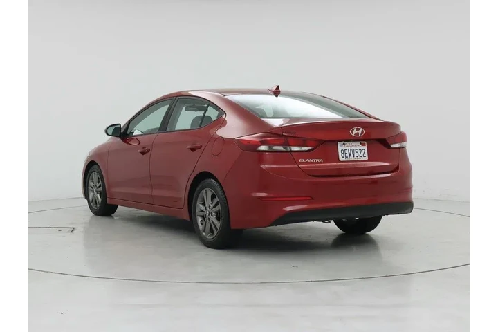 $12998 : Hyundai ELANTRA 2018 SEL 4dr image 2