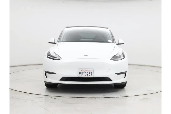 $33998 : Tesla Model Y 2022 AWD Long image 5