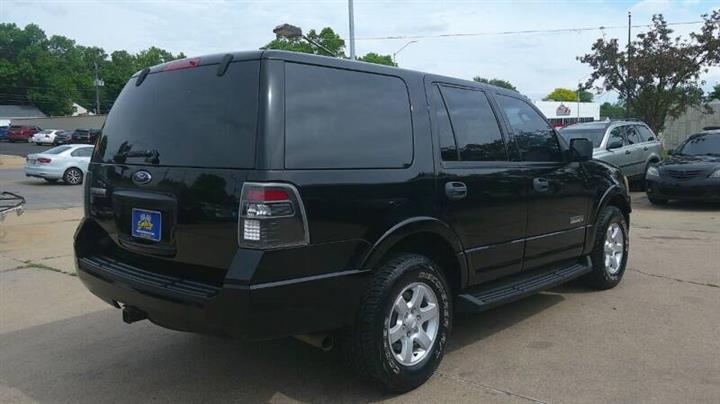 $7999 : 2008 Expedition SSV Fleet image 7