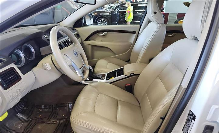 $12000 : 2013 VOLVO XC70 image 7