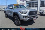 $41995 : 2018 Tacoma TRD Off-Road 4WD thumbnail