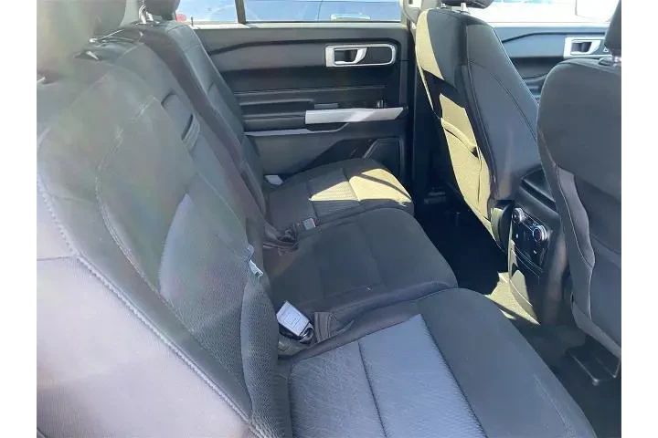 $28699 : Ford Explorer 2022 XLT 4dr S image 7
