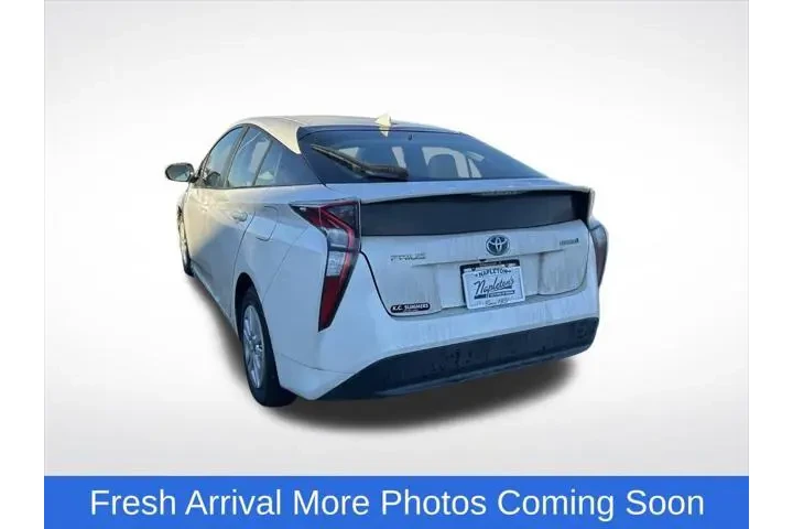 $10750 : Toyota Prius 2016 Two 4dr Ha image 4