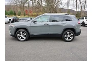 $20700 : Jeep Cherokee 2021 4x4 Limit thumbnail