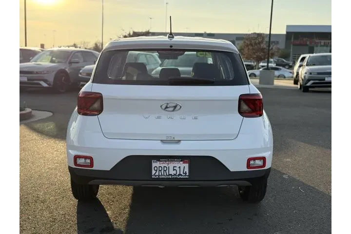$19018 : Hyundai VENUE 2025 SE 4dr Cr image 6