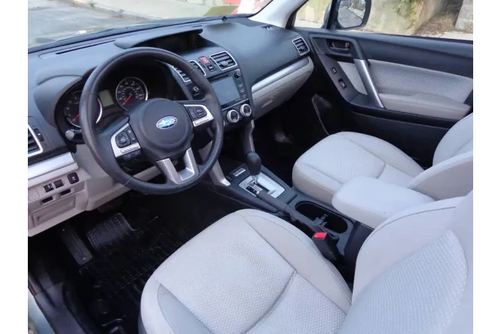 $11450 : 2017 Forester 2.5i Premium image 9