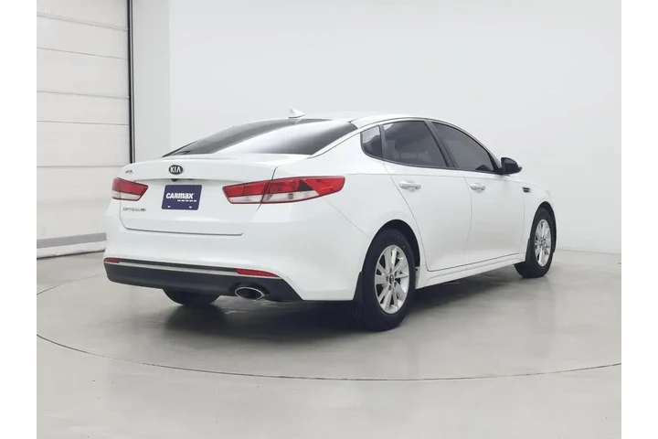 $12998 : Kia Optima 2017 LX 4dr Sedan image 8