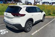 $26499 : PRE-OWNED 2021 NISSAN ROGUE SV thumbnail