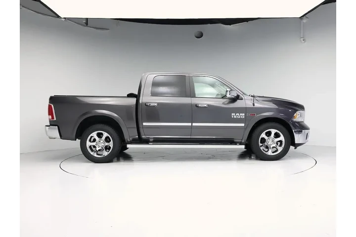 $28998 : Ram 1500 2018 4x4 Laramie 4d image 7